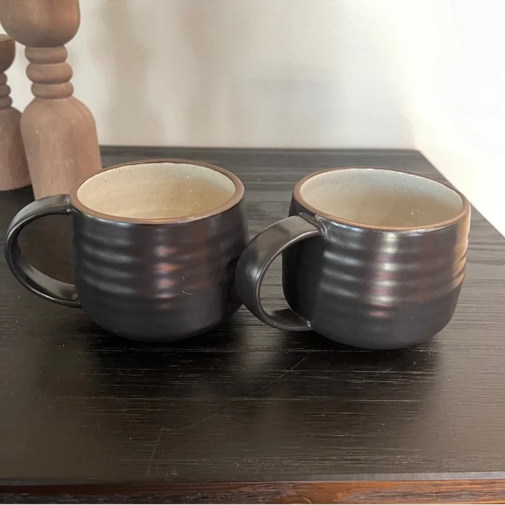 COPY - 2 x Crate&barrel 18th street mugs